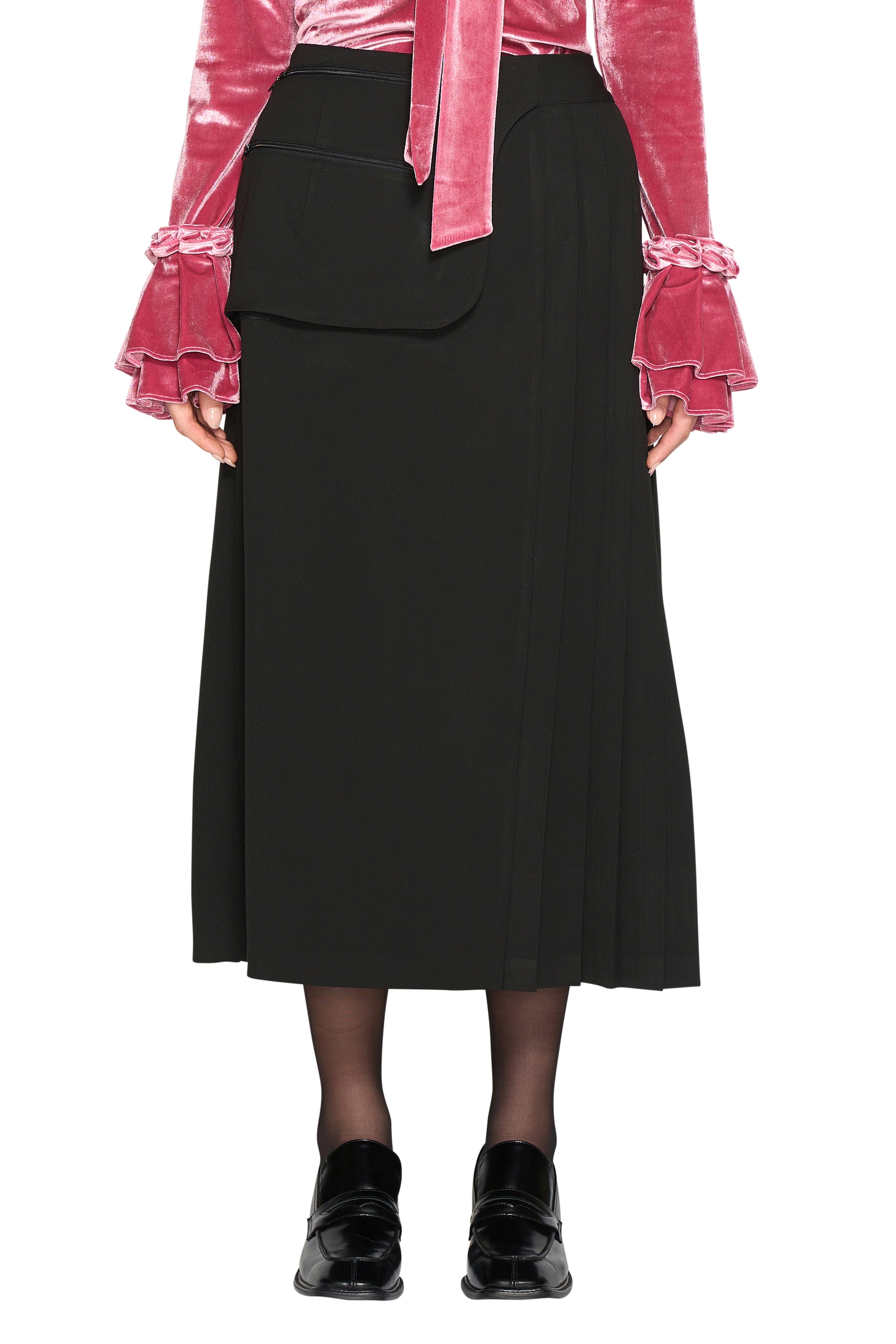 Black Pocket Pleats Skirt | THE BOUNDLESS ONLINE